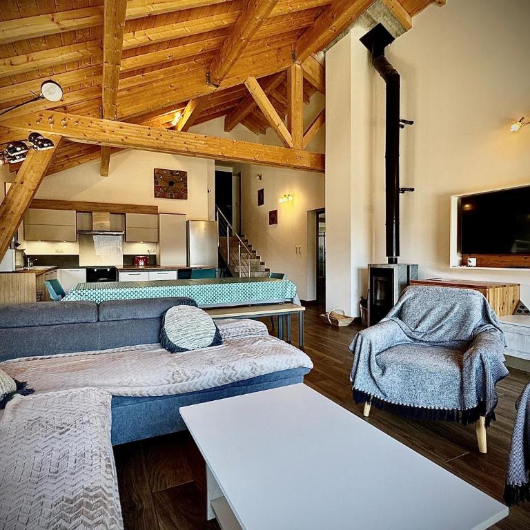 Ax 3 Domaines - Le Chalet Totis - Three-Bedroom Apartment - 6