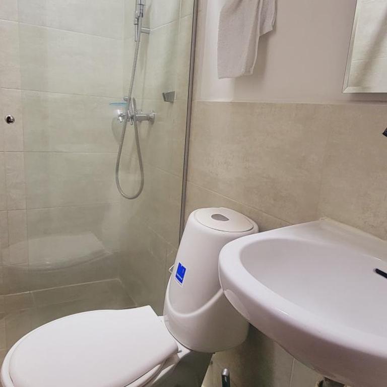 Amazing house with turkish steam room near Exito Laureles - Habitación Individual Estándar con baño compartido - 9