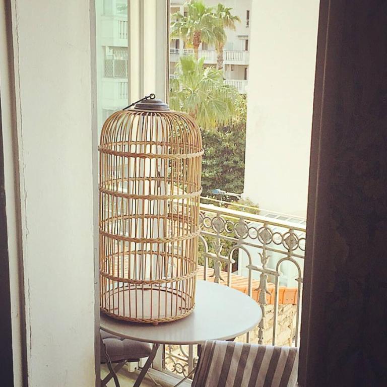 Charming French Apartment in central Cannes, Balcony, AC, 5min walk to beach - Appartement avec Balcon - 21
