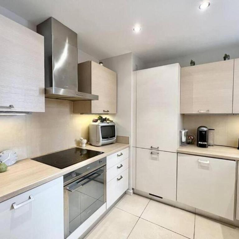 Appartement de deux chambres à coucher près de la Croisette à Cannes - Apartamento de 2 dormitorios - 6
