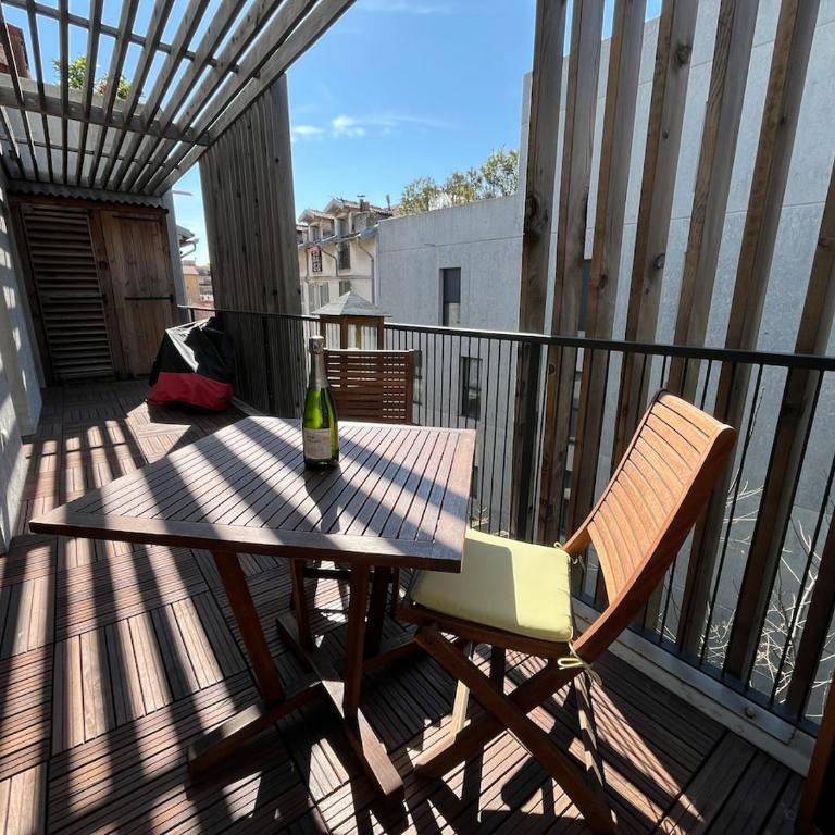 3 pièces central au pied de la promenade du paillon - Appartement Supérieur 2 Chambres - 16