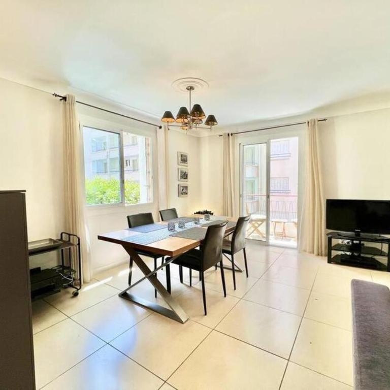 Appartement de deux chambres à coucher près de la Croisette à Cannes - Apartamento de 2 dormitorios - 15