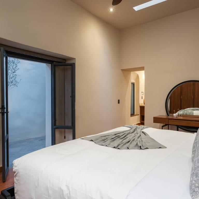 Casona del Buen Huerto, Modern 2BR Home in Queretaro - Two-Bedroom House - 13