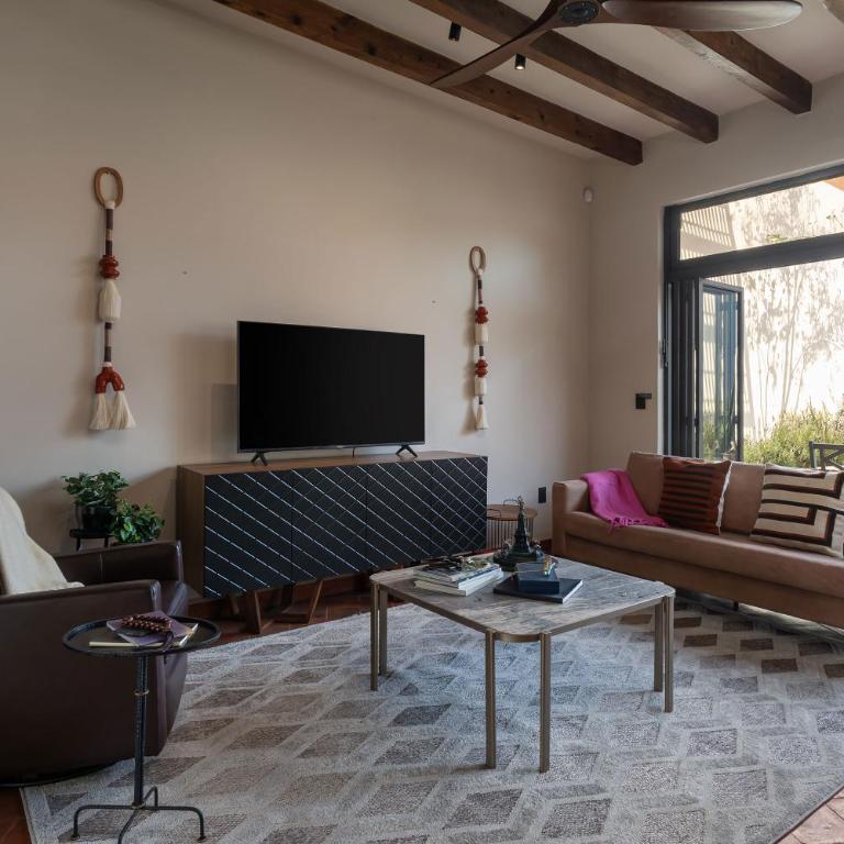 Casona del Buen Huerto, Modern 2BR Home in Queretaro - Two-Bedroom House - 7