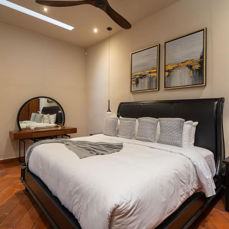 Casona del Buen Huerto, Modern 2BR Home in Queretaro - Two-Bedroom House - 11