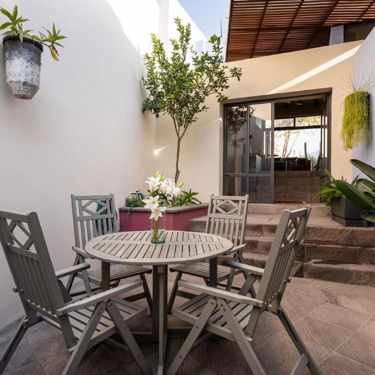 Casona del Buen Huerto, Modern 2BR Home in Queretaro - Two-Bedroom House - 5