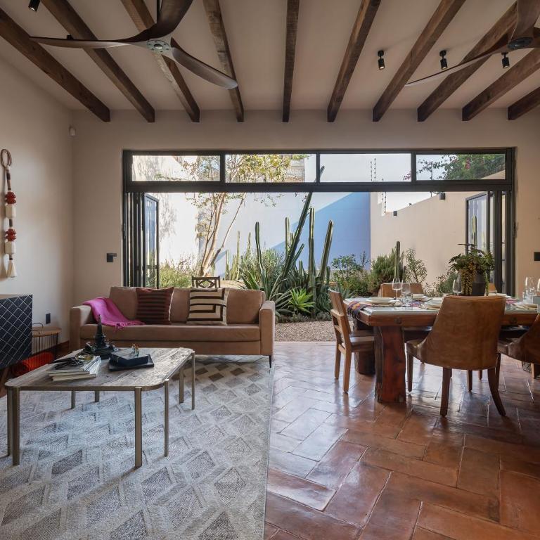 Casona del Buen Huerto, Modern 2BR Home in Queretaro - Two-Bedroom House - 22