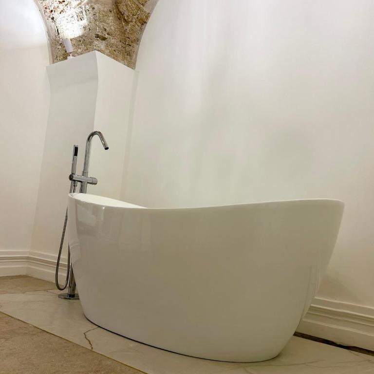 Addimura rooms - Deluxe Double Room with Bath - 5