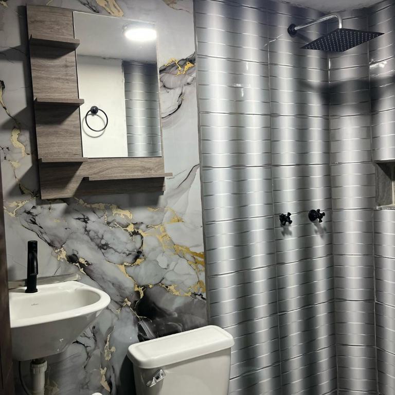 apartamento manila poblado - Apartamento de 3 dormitorios - 8