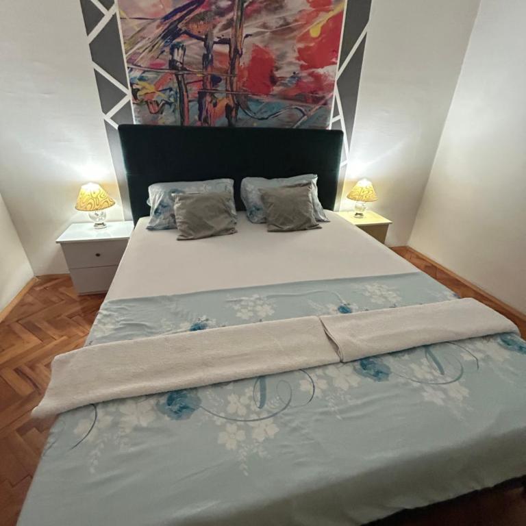 Apartment ANIIDA - Two-Bedroom Apartment - 12
