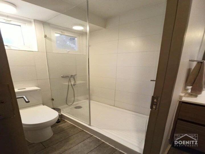 Moderno y equipado estudio en Los Dominicos - Apartamento de 1 dormitorio - 8