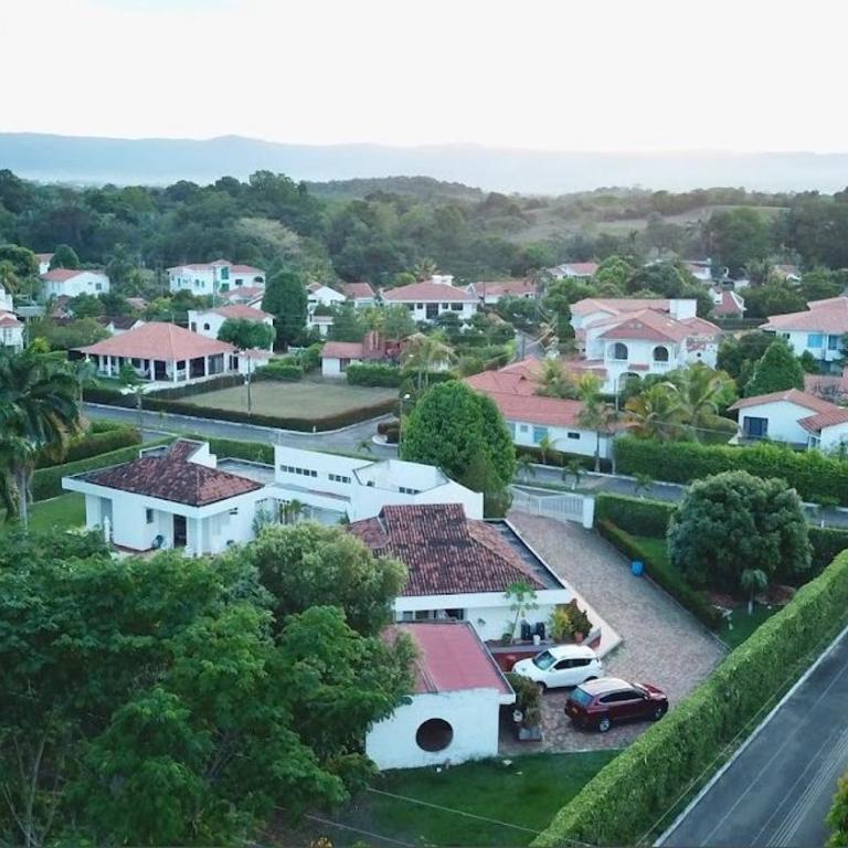 Casa Familiar en Melgar - Three-Bedroom Home - 13