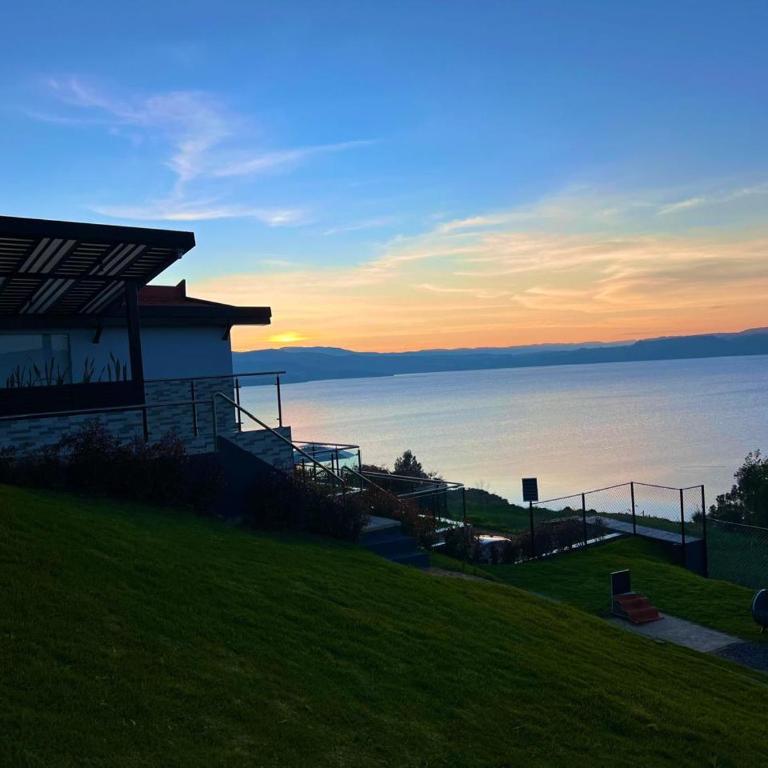 Alpez Chalet - Two-Bedroom House - 3