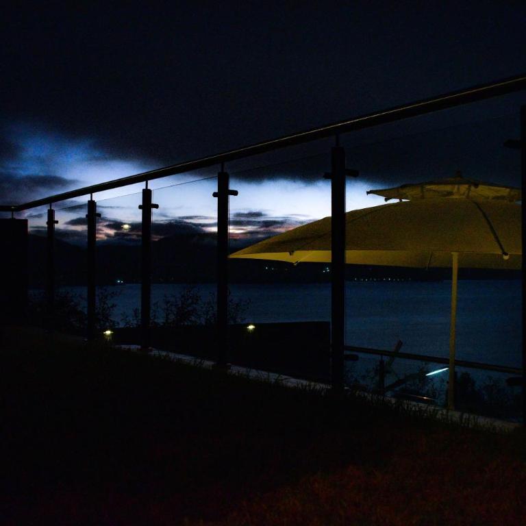 Alpez Chalet - Two-Bedroom House - 18