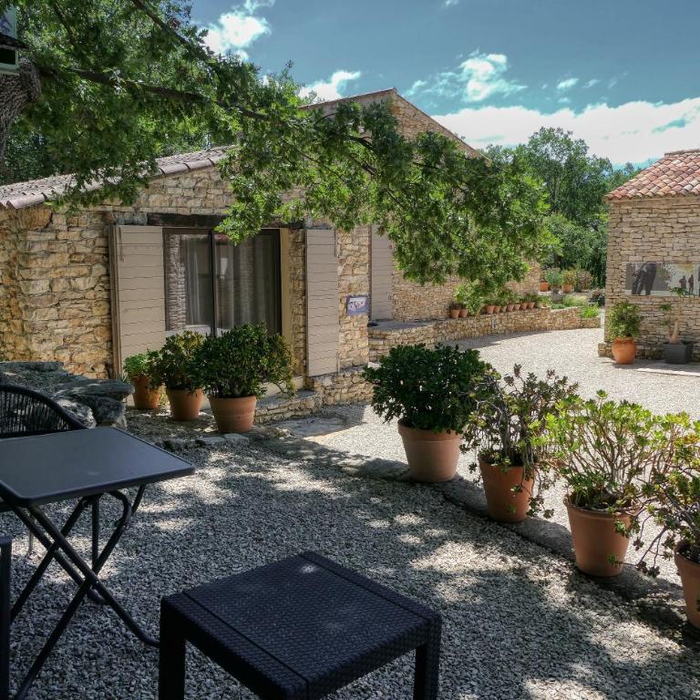 Les Chambres du Hameau , une Parenthèse Provençale - Suite Familiar Deluxe - 7