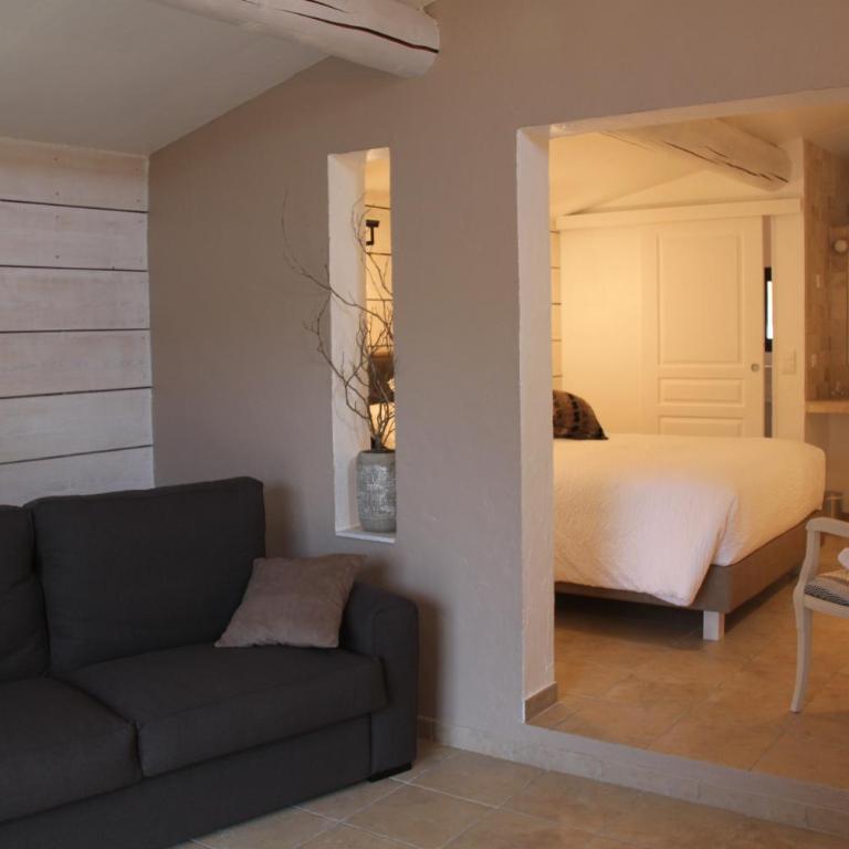 Les Chambres du Hameau , une Parenthèse Provençale - Suite Familiar Deluxe - 14