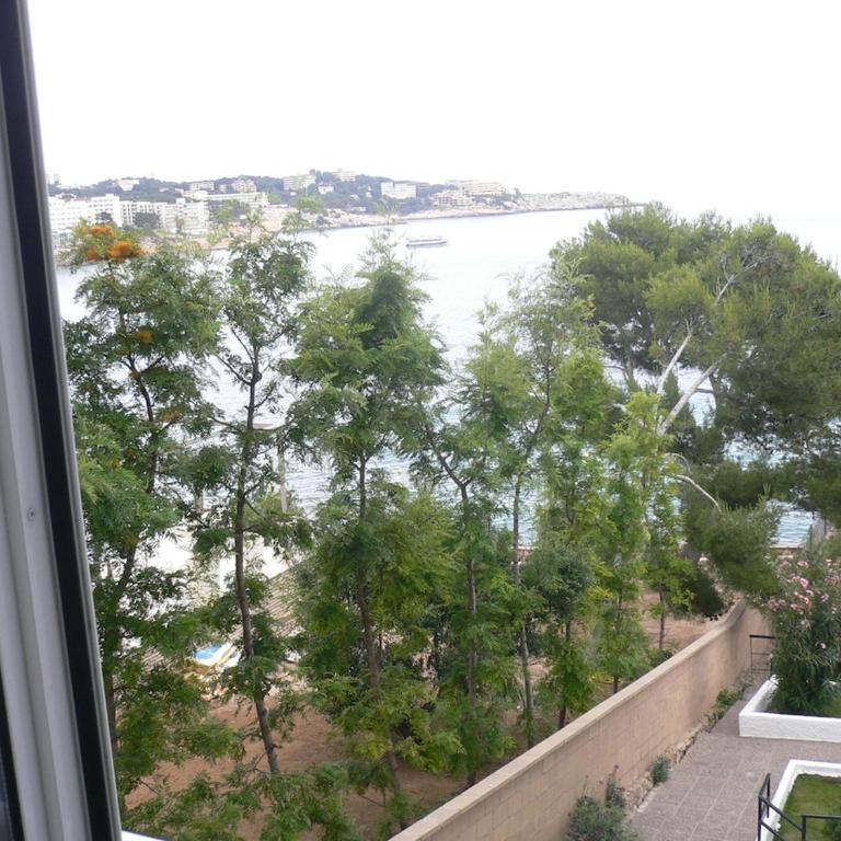 Apartmento en Primera línea de Mar, vistas al Mar y Piscina - Apartamento de 2 dormitorios - 21