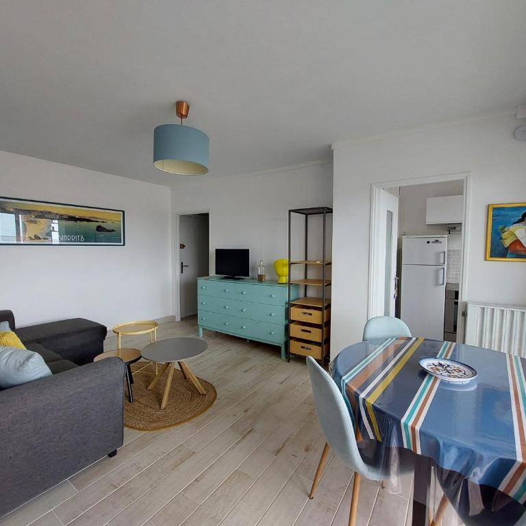 Appartement rénové avec parking, proche océan à Anglet - Apartment mit 1 Schlafzimmer - 4