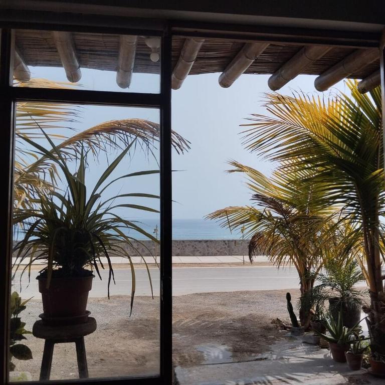 Playa El Silencio House Facing the Sea - One-Bedroom Apartment - 5