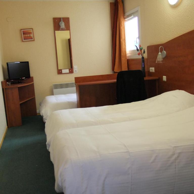 Adams Hotel - Chambre Triple avec 1 Lit Double et 1 Lit Simple - 6