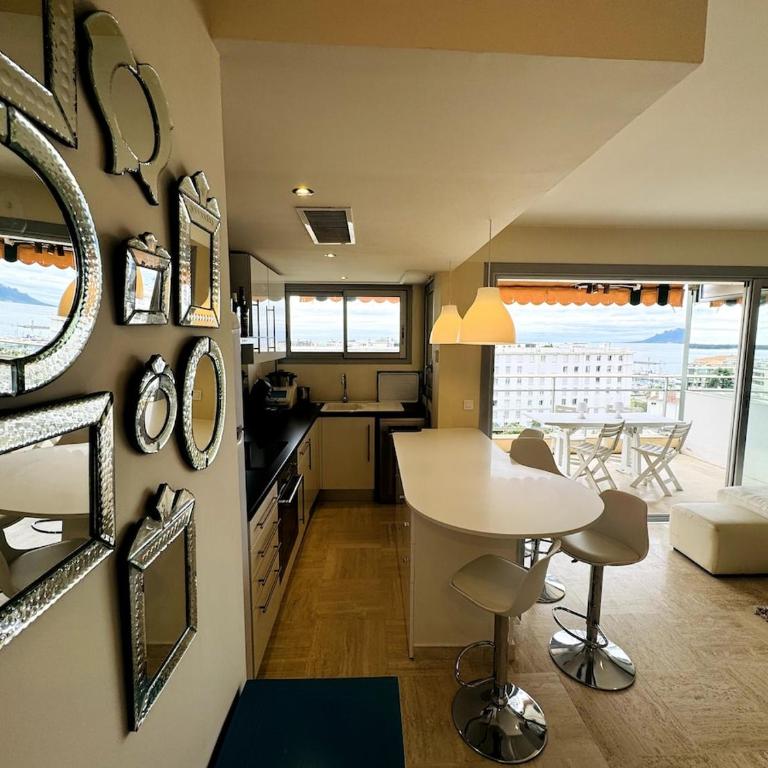 Seaview Retreat 1BR with terrace - Appartement 2 Chambres - 2
