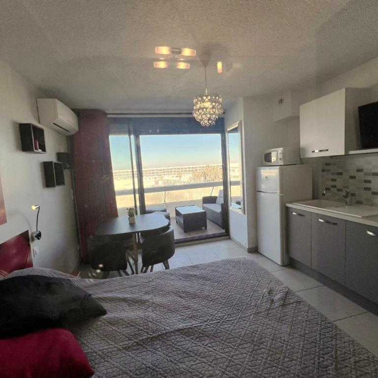 Studio 17C, HELIOPOLIS C au village naturiste - Studio mit Terrasse - 6