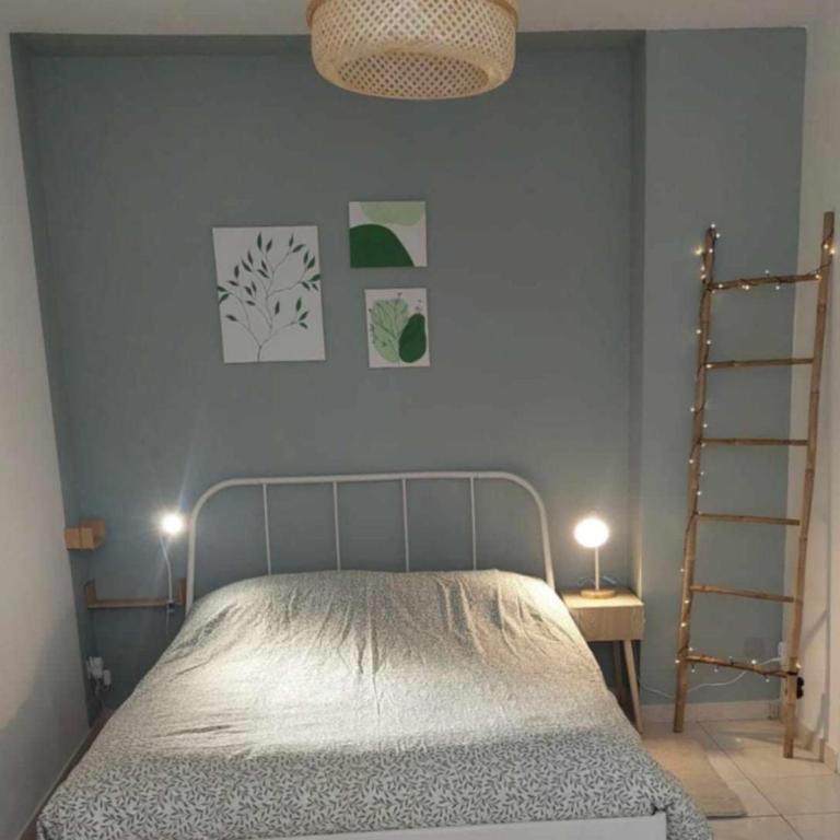 A l'aube des bains appartement T3, pmr, avec wifi,terrasse et parking - Appartement 2 Chambres avec Terrasse - 28