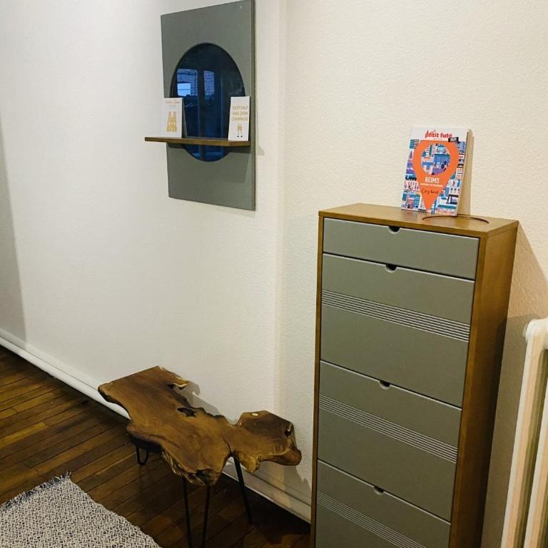 Hincmar super suite en hyper centre cathédrale - Apartamento de 1 dormitorio - 3