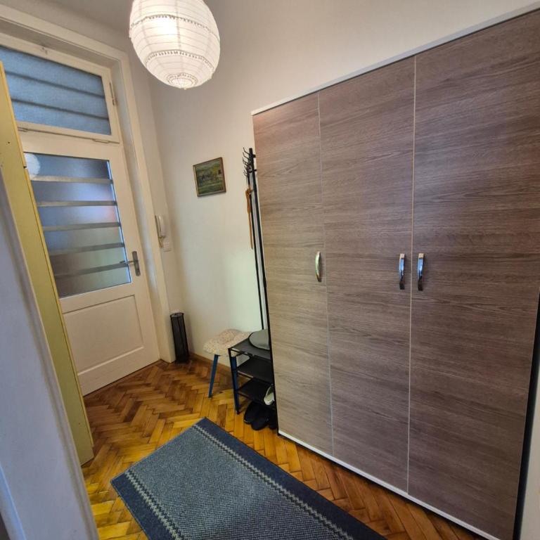 Tulip Apartment - One-Bedroom Apartment - 20