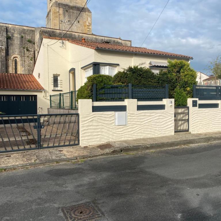 Loue maison quartier calme - Maison 2 Chambres - 8