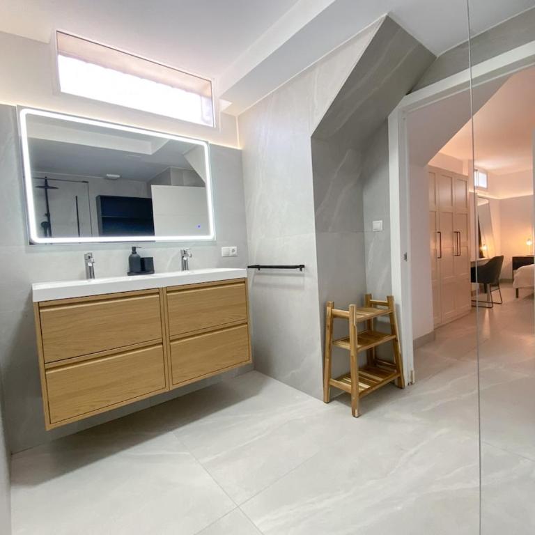 Villa with private swimming pool in Sevilla - Villa - 38