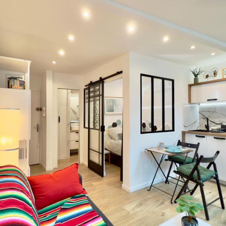 Ze Perfect Place - Magnifique Studio Vieux Nice - Deluxe Studio - 4th Floor - 1