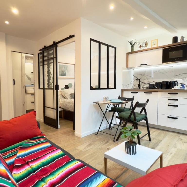 Ze Perfect Place - Magnifique Studio Vieux Nice - Deluxe Studio - 4th Floor - 13