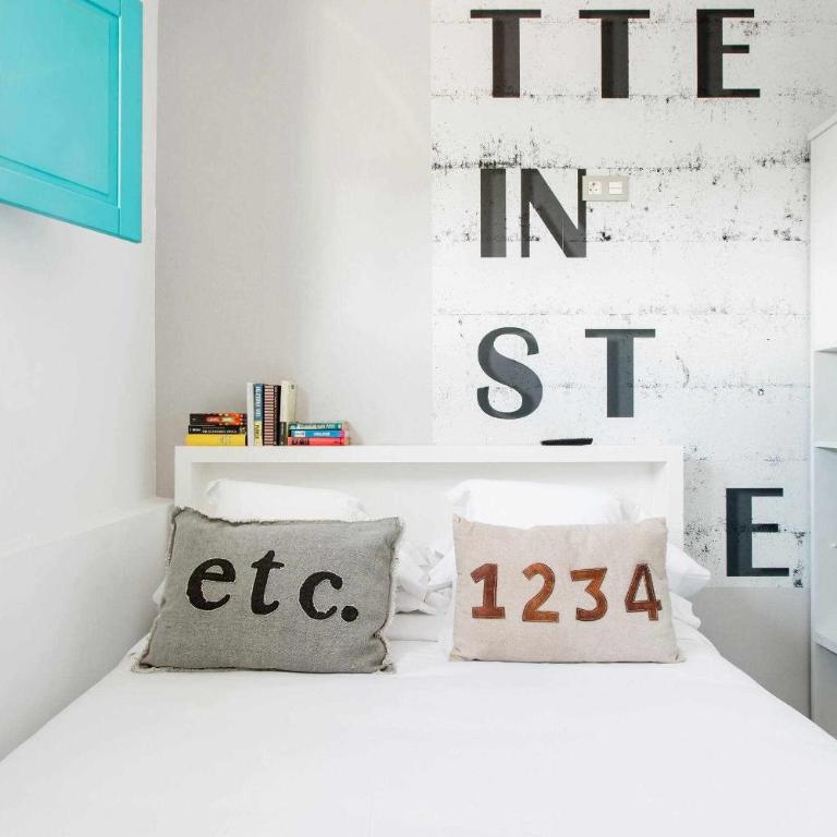 Revitalized Apartment in Historical Building - Apartamento de 2 dormitorios - 30
