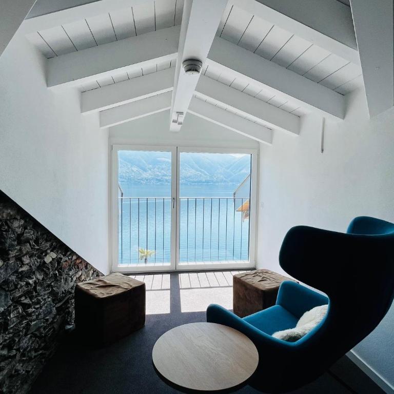 Hotel Collinetta - Camera Familiare con Vista Lago - 1