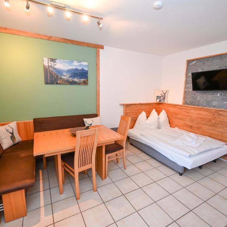 Panorama Apartments Bruck by All in One Apartments - Apartment mit Terrasse - 3