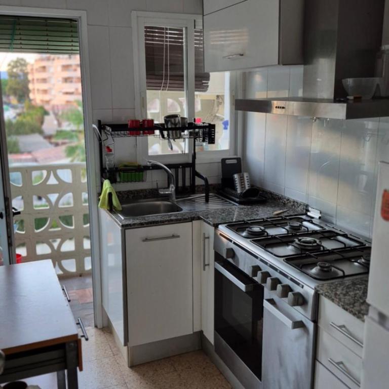 CANET de BERENGUER - Three-Bedroom Apartment with Balcony - 6