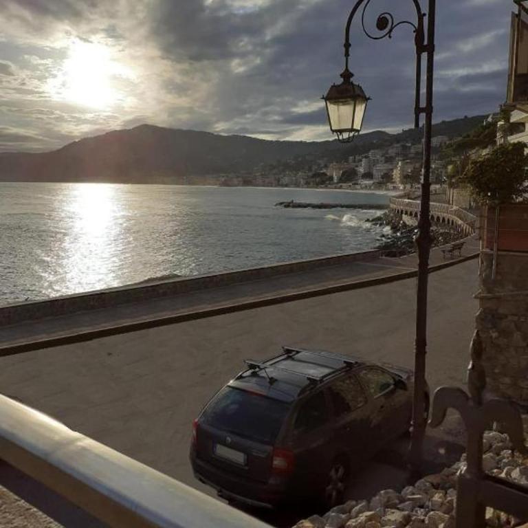 Cadorna Fronte Mare - Appartamento con 2 Camere da Letto - 5