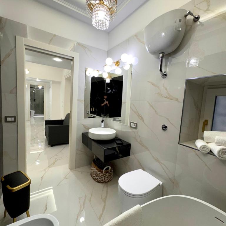 Ferdinando's Home - Appartamento con 2 Camere da Letto - 12