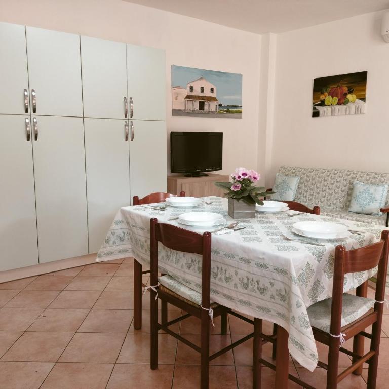 Casa Giuliana - Appartamento con 2 Camere da Letto e Terrazza - 8