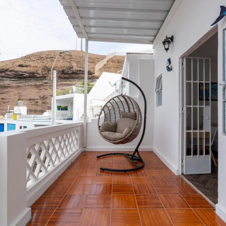 Wild Beach House 5BD - 4BR Beach BBQ WiFi - Six-Bedroom House - 64