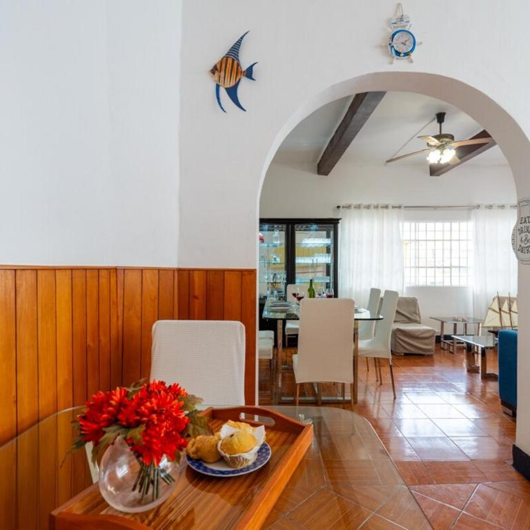 Wild Beach House 5BD - 4BR Beach BBQ WiFi - Six-Bedroom House - 66