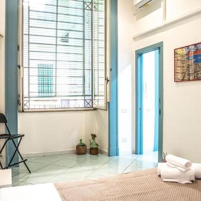Duomo Flat Napoli - Appartamento con 2 Camere da Letto - 7