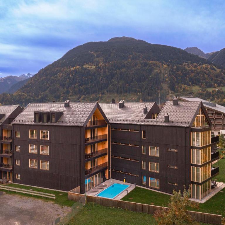 Montafon Suites Schruns by ALPS RESORTS - Superior Double Room - 4