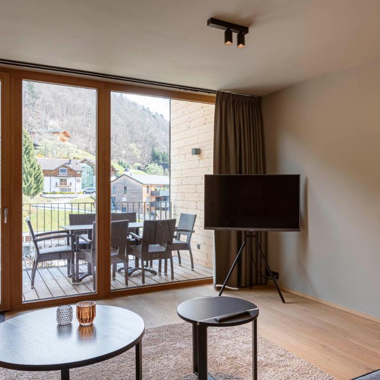 Montafon Suites Schruns by ALPS RESORTS - Superior Three-Bedroom Penthouse Apartment - 7