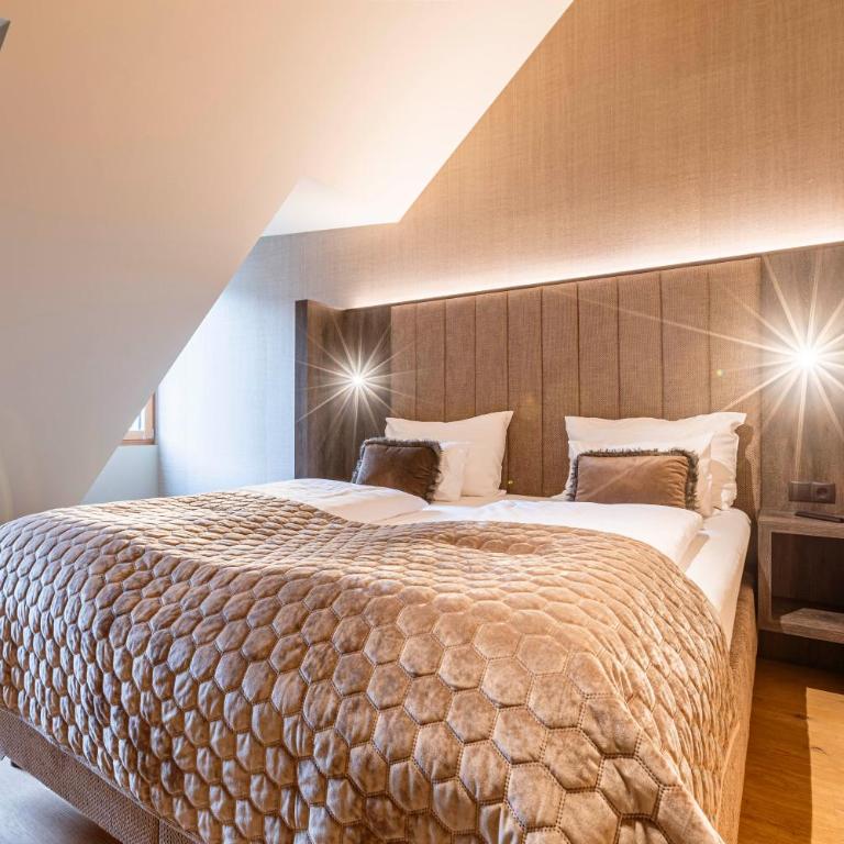 Montafon Suites Schruns by ALPS RESORTS - Superior Two-Bedroom Penthouse Apartment - 14