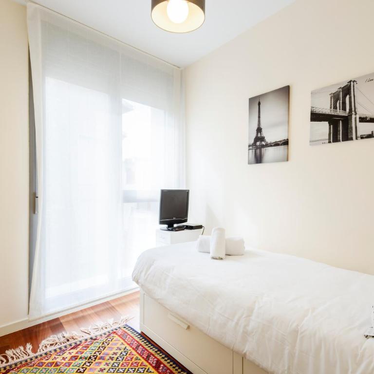 Duplex Las Margas Vistas Montañas - Three-Bedroom Apartment - 7