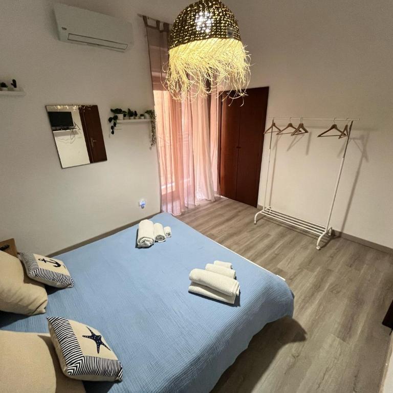 Cu va e cu veni - One-Bedroom Apartment - 28