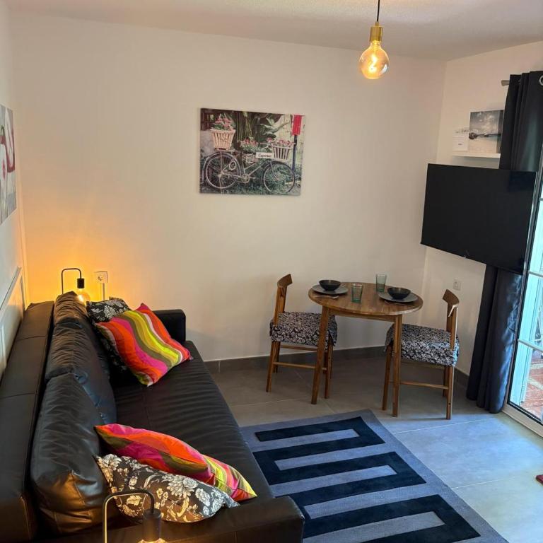 Casa Montserrat - One-Bedroom Apartment - 27