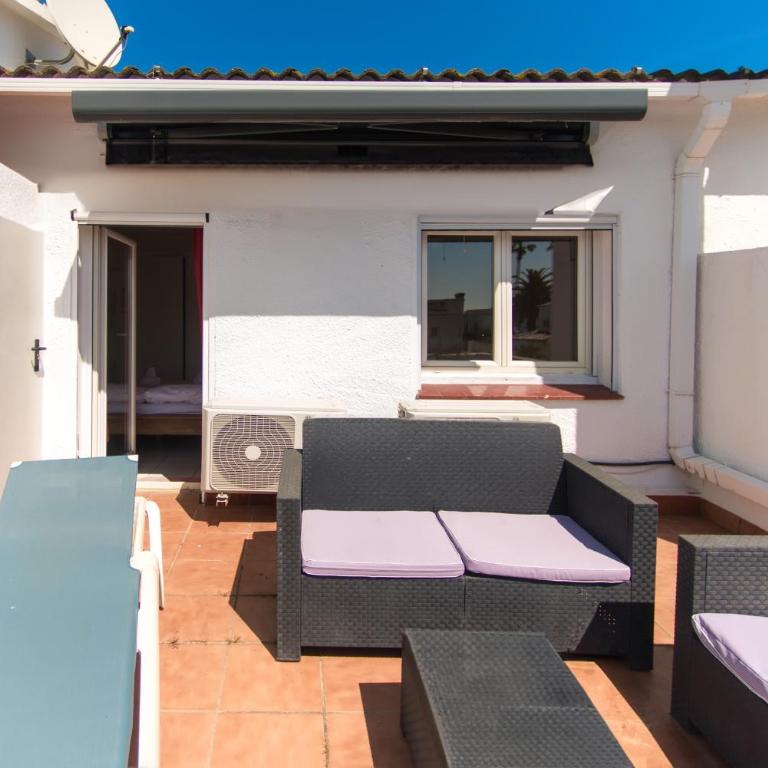 WELCS CASA 240 EMP con piscina y vista al canal - Villa - 4